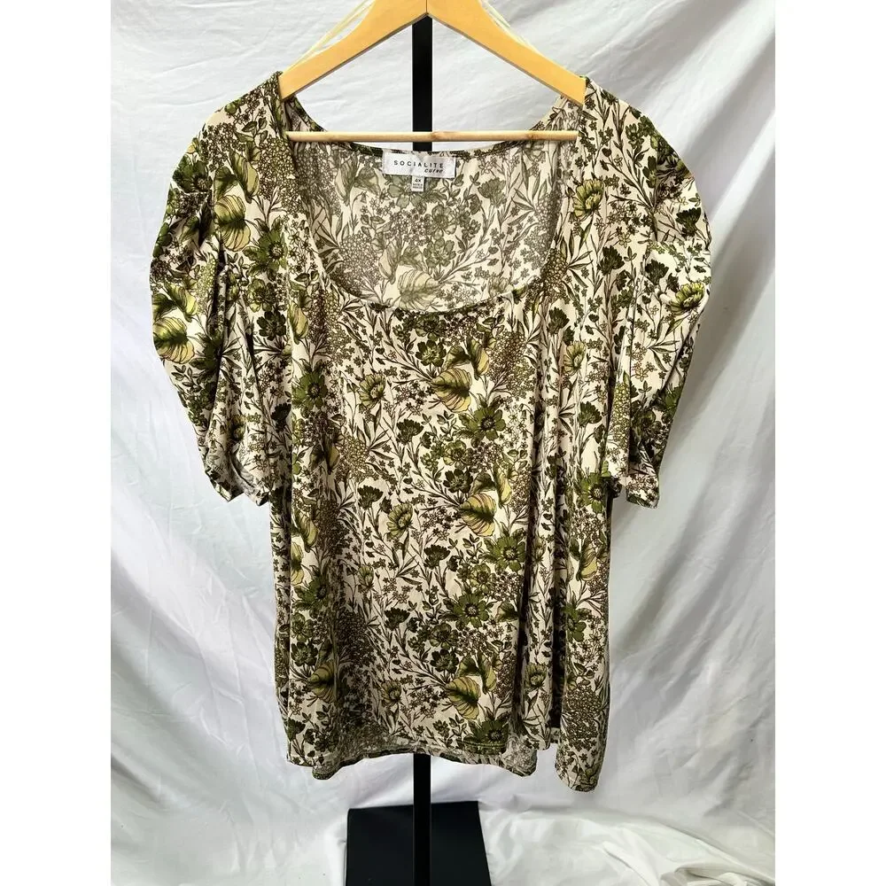 Socialite Curve Boho Floral Green Relaxed Top Size 4X Cottagecore - Picture 6 of 6